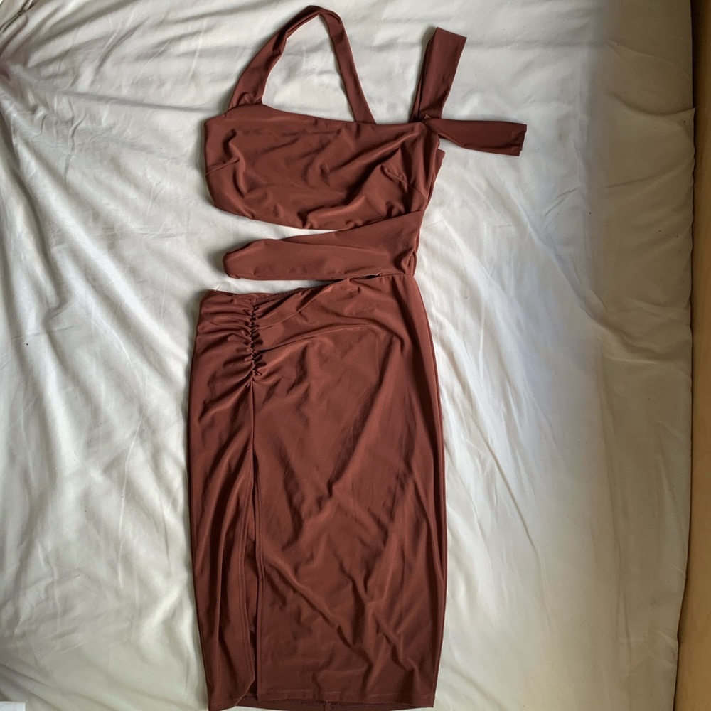 Fashion Nova Cut Out dress - Picture 3 of 4